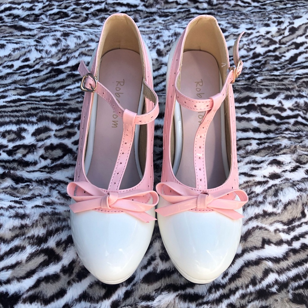 NWOT Lolita Style Pink & White Heels